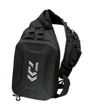 DAIWA SLING BAG COLOUR BLACK