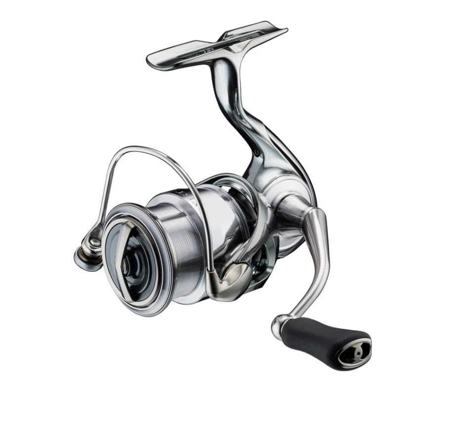DAIWA 22 EXIST (G) LT 4000-XH SPIN REEEL