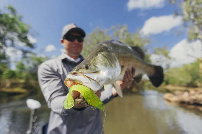 BERKLEY POWERBAIT CULLSHAD MAGNUM 6 INCH - COLOUR: CHARTREUSE FLASH