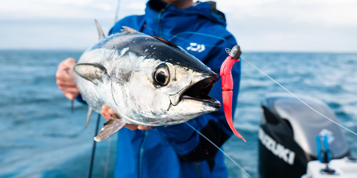 DAIWA BAIT JUNKIE JERKSHAD 5 INCH - COLOUR: 98 BOTTLE SQUID