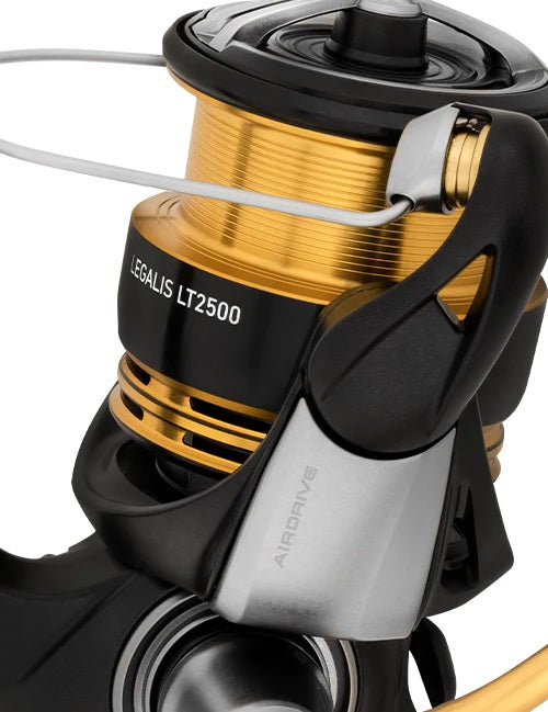 DAIWA 23 LEGALIS LT 5000D-C SPIN REEL